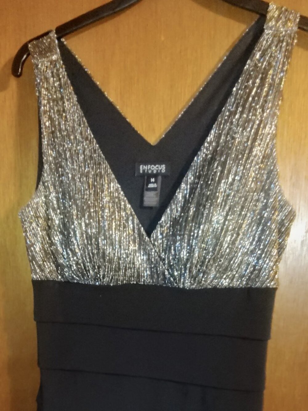 Enfocus Studio Black & Silver Glitter V-Neck Cocktail Dress Size 14